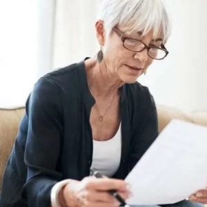 当您的配偶去世，您不是受益人该怎么办？