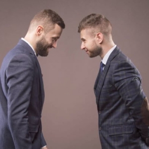 在美国LAWYER 与 ATTORNEY的区别